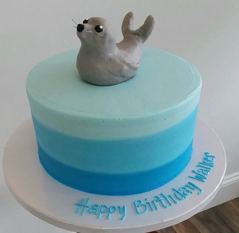 Seal Birthday Cake, Seal Birthday Party, Seal Cupcakes, Seal Cake, Lion Birthday Cake, Ombre Buttercream, Buttercream Birthday Cake, Ocean Cakes, Animal Birthday Cakes