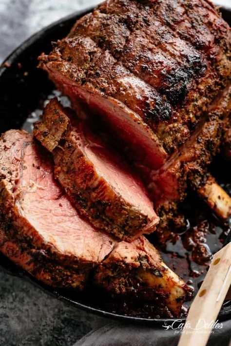 Standing Prime Rib Roast Recipe, Standing Prime Rib Roast, Bbq Pork Tenderloin, Prime Rib Roast Recipe, Perfect Christmas Dinner, Cooking Prime Rib, Rib Roast Recipe, Gordon Ramsay Recipe, Standing Rib Roast