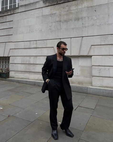 Reece Walker (@reeceawalker) • fotos e vídeos do Instagram All Black Wedding Outfit Men, Men’s Suits Trends 2024, Black Wedding Outfit Men, Black Party Outfit Men, All Black Party Outfit Men, Christmas Party Outfits Men, Black Wedding Outfit, All Black Party Outfit, Black Party Outfit