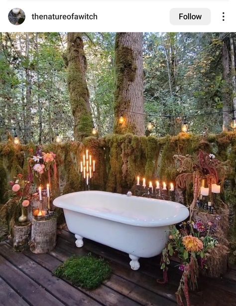 Outdoor Bathtub Ideas, Outdoor Clawfoot Tub, Witchy Bathroom, Garden Bathtub, Outdoor Shower Diy, Natural Face Care, Outdoor Bathtub, Outdoor Bathroom Design, Woodland Cottage