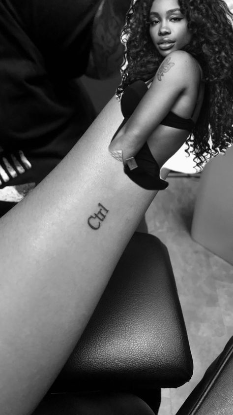 Doves In The Wind Tattoo Sza, R And B Tattoo, Normal Girl Tattoo Sza, Sza Singer Tattoo Ideas, Sza Ctrl Inspired Tattoos, Sza Tattoos Minimalist, Good Days Tattoo Sza, 20 Something Tattoo Sza, Sza Inspo Tattoo