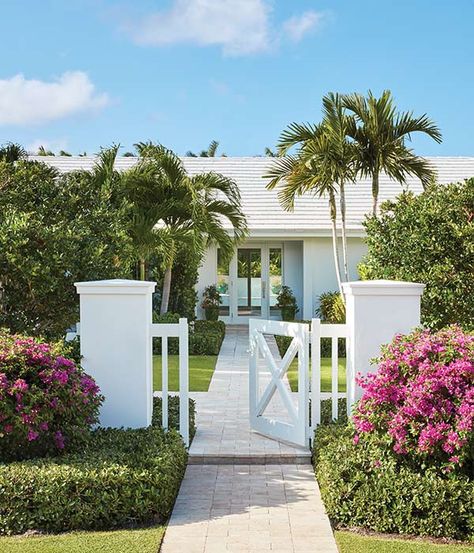 Ocean Oasis - Southern Home Magazine Open Gate, Cottage Style Kitchen, Ocean Front Property, Country Cottage Style, Southern Homes, Beach Bungalows, Southern Home, Tropical Landscaping, Beach Home