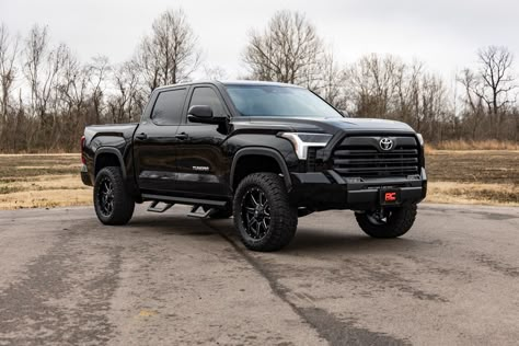 New Toyota Tundra, Tundra Wheels, Toyota Tundra Lifted, 2022 Toyota Tundra, Lifted Tundra, Jacked Up Truck, Toyota Tacoma 4x4, Toyota Tundra Trd Pro, Tacoma 4x4