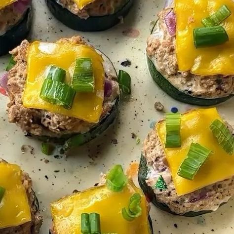 Keto Tuna Zucchini Bites: High-Protein Everything Bagel Bites, Tuna Zucchini, High Protein Low Carb Snacks, Keto Tuna, Parmesan Fries, Zucchini Bites, Keto Bagels, Bagel Bites, Gluten Free Snacks