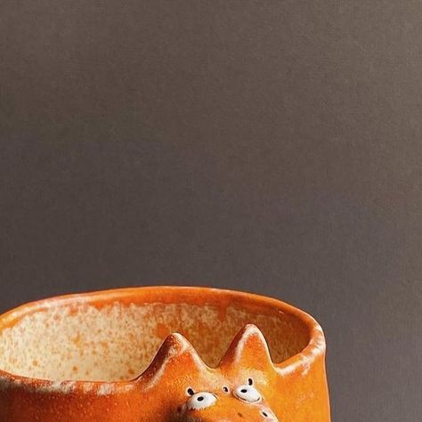 Ceramics mugs ❤️ on Instagram: "Cute fox ceramic mug by @__mariamoon" Fox Ceramic, Fox Mug, Ceramics Mugs, Cute Fox, Ceramic Mug, Fox, Mug, Ceramics, On Instagram