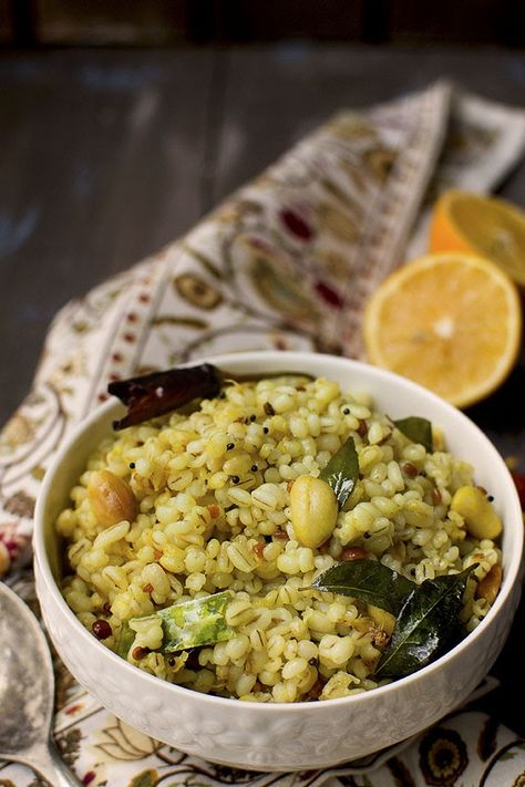 Barley Pulihora (Lemon flavored Pearl Barley) by Cook's Hideout Barley Indian Recipe, Barley Recipes Indian, Pearl Barley Recipes, Food Ideas Indian, Pulihora Recipe, Millets Recipes, Barley Recipes, Best Rice Recipe, Barley Seeds