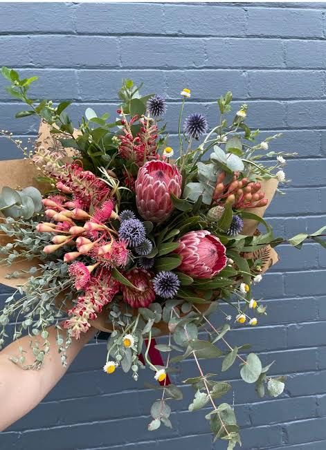 Native Australian Bouquet Winter, Summer Bouquet Australia, Australian Bouquet Wedding Flowers, Native Floral Bouquet, Wedding Flowers Native Australian, Australian Native Bridal Flowers, Australian Native Bridesmaid Bouquet, Native Flower Bouquet Australian, Aus Native Wedding Bouquet