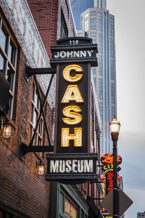 What to Do: Pay Johnny Cash a Visit (Well, Sort Of) Johnny And June Cash, Johnny Cash This Morning With Her, Johnny Cash Walk The Line, Johnny Cash Museum Nashville, Johnny Cash Museum, Hermitage Hotel, Johnny Cash Guitar, Nashville Restaurants, Cumberland River