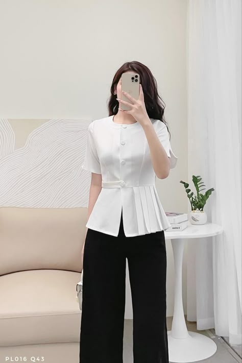 Office Uniform For Women, Teachers Uniform, Bangkok Trip, Blouse Korea, Official Wear, Elegant Casual Dress, Non Hijab, Office Uniform, Causal Dresses