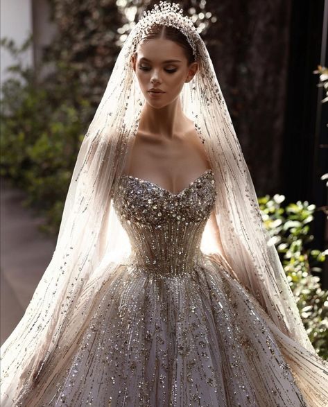 Wedding Dresses Ball Gown Fairytale, Fairytale Wedding Dresses, Wedding Dresses Princess, Dresses Luxury, Fairy Tale Wedding Dress, Fancy Wedding Dresses, Dresses Princess, Princess Ball Gowns, Vintage Aesthetics