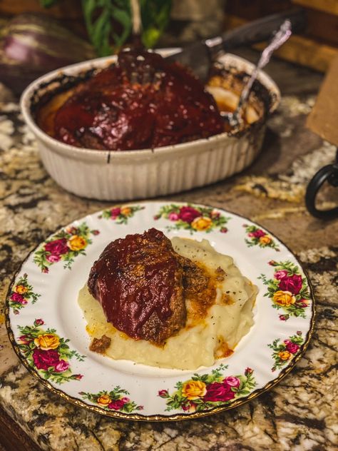 Blair’s Messy Meatloaf — Cast Iron and Lace - A Cajun Recipe and Lifestyle Blog Cast Iron And Lace, Creole Cooking, Winter Foods, Chop Chop, Southern Food, Cajun Recipes, Whipping Cream, Meatloaf Recipes, Ground Meat