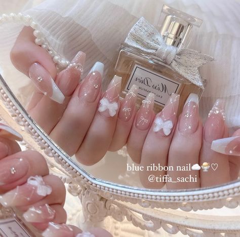 Korean Nails Coffin, Douyin Nails, Coquette Nails, Light Aesthetic, Korean Nails, Aesthetic Nails, Pretty Gel Nails, Really Cute Nails, Unique Acrylic Nails