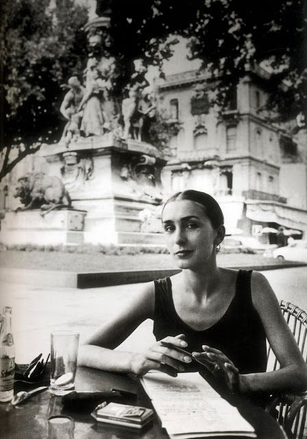 Pina Bausch, Jitterbug, Classical Ballet, Dance Teacher, Stage Set, Jive, Modern Dance, Contemporary Dance, Dance Photography