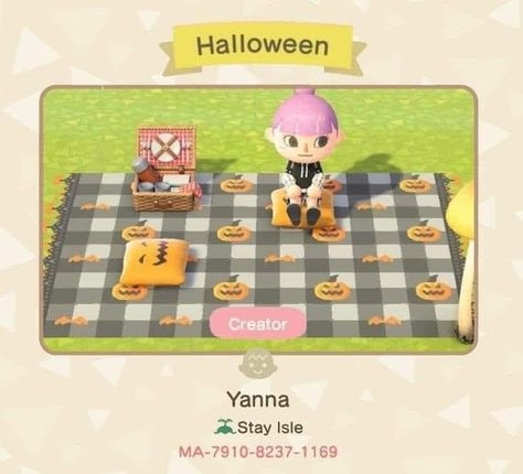 Acnh Halloween Blanket, Halloween Ideas Animal Crossing, Animal Crossing Halloween Ideas, Animal Crossing Halloween Designs, Acnh Halloween Designs, Halloween Animal Crossing, Acnh Halloween Island Ideas, Animal Crossing Halloween, Acnh Halloween Code