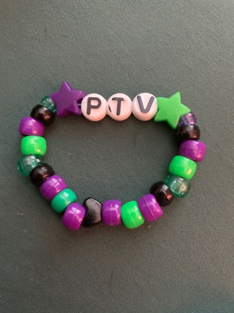 Emo Kandi Patterns, Pierce The Veil Kandi, Ptv Bracelet, Band Kandi, Kandi Crafts, Scene Bracelets, Kandi Singles, Soda Tab Crafts, Kandi Beads