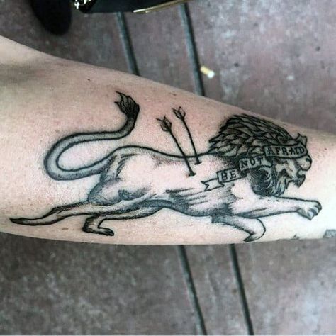 Lion Tattoo Design For Men, Chest Tattoo Unique, Arm Tattoo Realistic, Lion Tattoos For Men, Colorful Lion Tattoo, Lion Leg Tattoo, Simple Lion Tattoo, Traditional Lion Tattoo, Arm Tattos