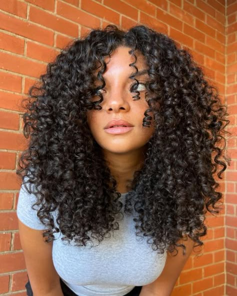 3b Curly Hair, Long Layered Curly Hair, Layered Curly Haircuts, Natural Curly Hair Cuts, Highlights Curly Hair, Layered Curly Hair, Cute Curly Hairstyles, Beautiful Curly Hair, Haircuts For Curly Hair