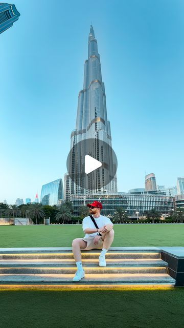 Dubai Photo Ideas, Burj Khalifa Photography, Dubai Travel, Burj Khalifa, Travel Lifestyle, Photography Poses, Dubai, Lifestyle, Travel