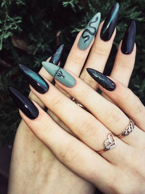 Gothic Nail Art, Harry Potter Nails, Holloween Nails, Witch Nails, Witchy Nails, Acrylic Nail Set, Gothic Nails, October Nails, Summer Toe Nails