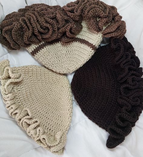 Shades of brown hats for winter
#crochet #winterwear #shades of brown Hats For Winter, Winter Crochet, Crochet Ruffle, Brown Hats, Shades Of Brown, Winter Wear, Shades, Hats, Crochet