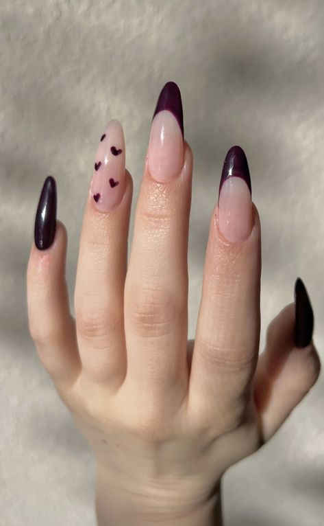 Dark Purple Almond Acrylic Nails, Almond Nails Designs Purple, Dark Purple Almond Nails, Purple Almond Acrylic Nails, Purple Goth Nails, Purple Nail Inspo Acrylic, Kayli Boyle, Goth Cat, Dark Purple Nails