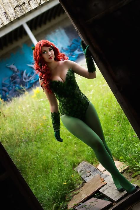 All sizes | Sexy Poison Ivy Cosplay | Flickr - Photo Sharing! Poison Ivy Halloween Costume, Poison Ivy Costume, Ivy Costume, Poison Ivy Cosplay, Poison Ivy Costumes, Dc Comics Cosplay, Dc Cosplay, Poison Ivy, Costume Outfits