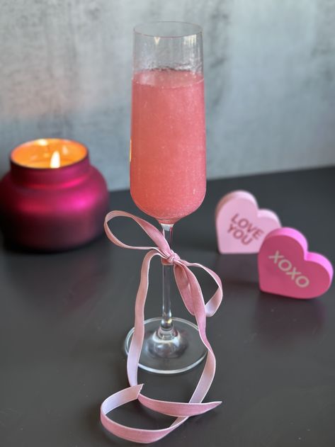 French Kiss — Drinks with Danica French Kiss Cocktail, Kiss Cocktail, Champagne Margaritas, Champagne Drinks, French 75, Strawberry Champagne, Gimlet, Ferrero Rocher, Recipe Video