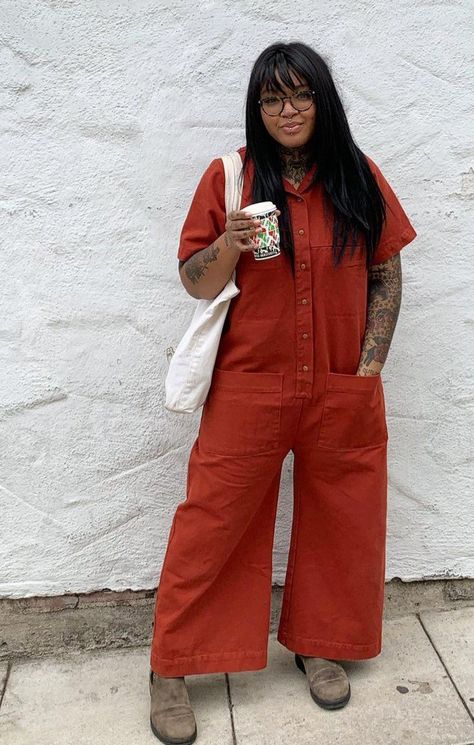 Colorful Mom Outfits, Midsize Boho Fashion, Earthy Outfits Plus Size, Midsize Spring Outfits 2024, Plus Size Overalls Outfit, Spring Summer Capsule Wardrobe, Spring Inspo, Catwalk Collection, Short Women Fashion