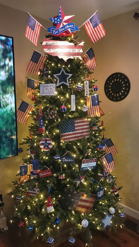 Patriotic Tree, Patriotic Christmas Tree, Full Christmas Tree, Decorated Trees, Emergency Preparedness Food, Slim Christmas Tree, Amazon Christmas, Artificial Christmas Garland, Patriotic Christmas