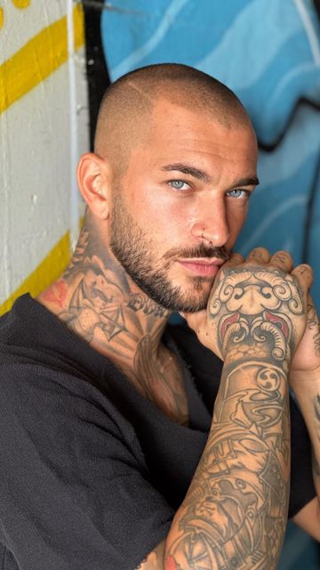 Mario Perozzi on Instagram: "Come on! 💣" Shaved Head Tattoo Men, Bald Men With Tattoos, Bald Tattooed Men, Bald Male Models, Bald Look Men Style, Beards For Bald Men, Bald Men With Beards Style, Tattooed Men With Beards, Bald Guys With Beards