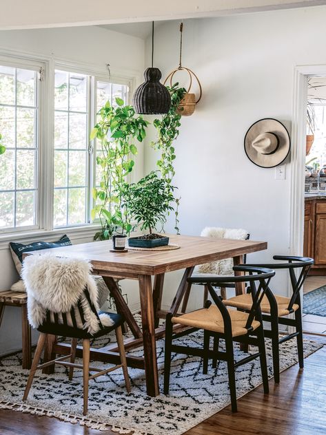 Aesthetic Bathroom Decor, Bohemian Dining Room, Home Entryway, 20 Aesthetic, Aesthetic Bathroom, Rooms Ideas, Bathroom Tiles, Fiddle Leaf Fig, Eclectic Style