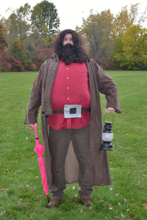 Hagrid Costume For Women, Hermoine Granger Halloween Costume Diy, Diy Hagrid Costume, Hagrid Costume Diy, Hagrid Halloween Costume, Hagrid Costume, Harry Potter Costume Ideas, Hagrid Harry Potter, Harry Potter Dress Up