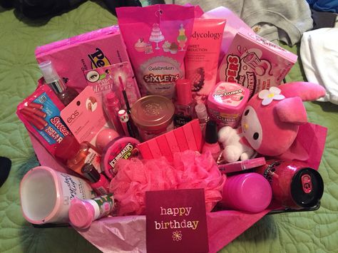 Pink themed basket Hot Pink Birthday Gift Basket, Pink Care Package Ideas, Pink Valentines Basket, Pink Out Basket, Hot Pink Gift Basket Ideas, Pink And Red Gift Basket, Pink Basket Ideas For Color Party, Pink Themed Gifts, Pink Themed Basket