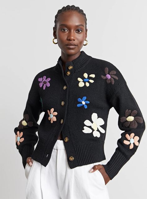 April Must Have: Who What Wear Collection Mimi Floral Cardigan in Embroidered Floral Interview Outfit Casual, French Outfits, Simple Spring Outfits, Outfit Formulas, Floral Cardigan, Knitwear Fashion, Romantic Dress, Lightweight Cardigan, Celebrity Outfits