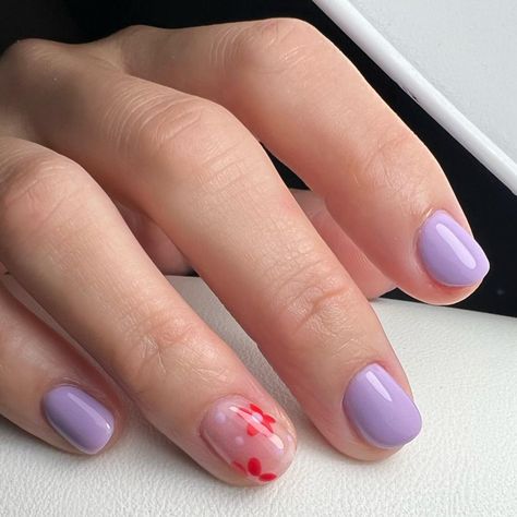 Red And Lilac Nails, Lilac And Red Nails, Lilac Gel Nails, Lilac And Red, Lilac Nails, Red Flower, Red Nails, Red Flowers, Nail Ideas