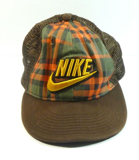 Fire Clothes, Swag Hats, Caps And Hats, Funky Hats, Hat Aesthetic, Vintage Trucker Hats, Cool Hats, Vintage Nike, My Collection