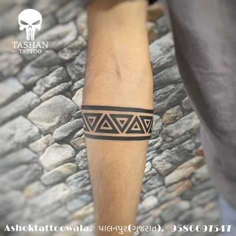 S.5,Triupati Plaza,Opp.New Bus Stand, Palanpur -385001(B.K.) Gujarat Tattoo Designs Men Hand, Tattoos Band, Hand Band Tattoo, Belt Tattoo, Tattoo Band, Hand Band, Cowgirl Art, Pose Style, Vintage Cowgirl