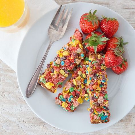 Fruity Pebbles French Toast, French Toast Sticks Recipe, Fruity Pebbles Cereal, Pebbles Cereal, Post Cereal, French Toast Sticks, Fruity Pebbles, Cereal Recipes, Breakfast For Kids