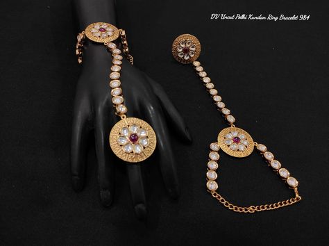 Hathphool Design, Hathphool Gold, Traditional Wedding Jewellery, Rajputi Jewellery, Hand Harness, Latest Fashion Dresses, Designer Dresses Casual, Baby Jewelry, Wedding Jewellery