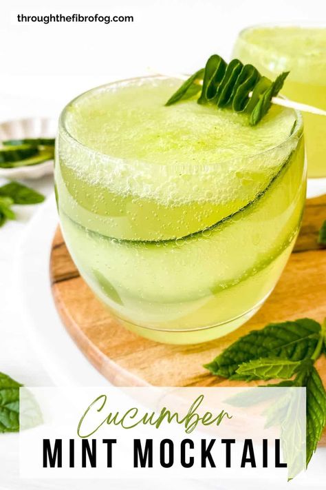 Cucumber Mint Mocktail Mocktail With Mint, Cucumber Mint Mocktail, Healthy Mocktails Non Alcoholic, Drinks Easy To Make, Cucumber Mocktail, Quick Drink Recipes, Mint Mocktail, Cranberry Smoothie, Easy Mocktail Recipes