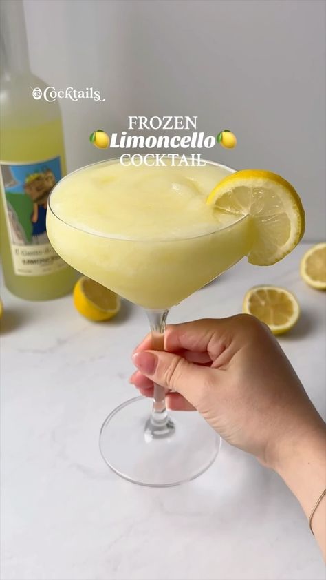 Cocktails (21+ to follow) | If you love citrus, you’re going to want to try this Frozen Limoncello Cocktail���🍋✨ It’s smooth, refreshing, and absolutely delicious🤩 Tag a… | Instagram Limoncello Cocktail, Instagram Drinks, Homemade Fruit Snacks, Limoncello Cocktails, Frozen Cocktail Recipes, Fruit Smoothie Recipes Healthy, Lemon Sorbet, Best Party Food, Frozen Cocktails