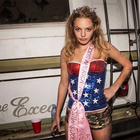 Trashy Americana, Vintage Americana Aesthetic, Americana Aesthetic, Alana Champion, Under Your Spell, American Princess, Americana Fashion, Vintage Americana, Trailer Park