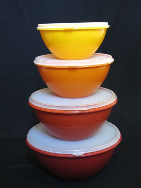 Cute Tupperware, Tupperware Heritage Vintage Collection, 80s Tupperware, 1960s Tupperware, Tupperware Bowls, Star Bowl, Maker’s Mark, Vintage Tupperware, Tupperware