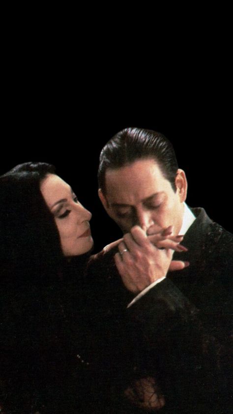 Camila Core, Danny Core, 2022 Costumes, Morticia And Gomez Addams, Gomez And Morticia, Gomez Addams, Neil Patrick, Neil Patrick Harris, Adams Family