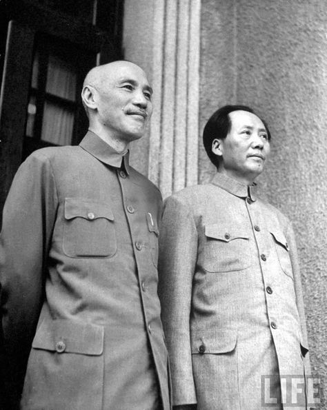 Chiang Kai Shek, China History, Chinese Army, Chinese Military, Mao Zedong, The Dictator, People In History, Historia Universal, Communist Party