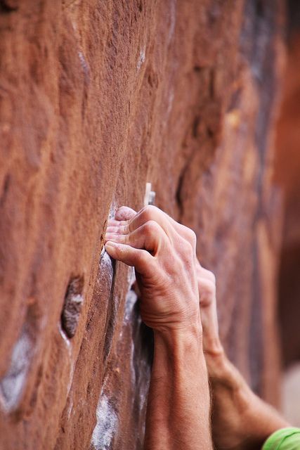 Hang on for dear life. There's just enough there! Rock Climbing Photography, Sport Climbing, Climbing Gear, Rock Climbers, Ice Climbing, Mountain Climbing, Photo Vintage, Extreme Sports, Parkour