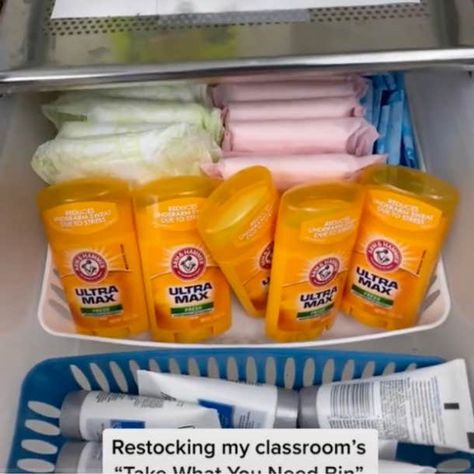 Teacher Stocks Her 'Take What You Need Bin' In Her Classroom So Students Can Get Vital Supplies Their School Fails To Provide Take What You Need Classroom, Classroom Take What You Need, Hygiene Station Classroom, Classroom Care Station, Classroom Cleaning Supplies, Care Closet Classroom, Student Supply Station, Take What You Need Station, Teacher Bathroom Ideas