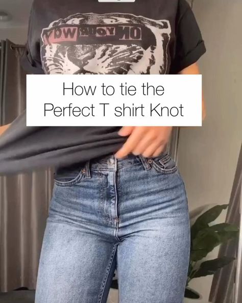 Tee Shirt Knot How To, Tied T Shirt Outfit, Ways To Tie An Oversized Shirt, How To Tie Front Knot On Tshirt, How To Style Jeans And Tshirt, Jeans Tee Shirt Outfit, Tie Tee Shirt Knot, How To Dress Up Jeans And Tshirt, Tshirt Wearing Ideas