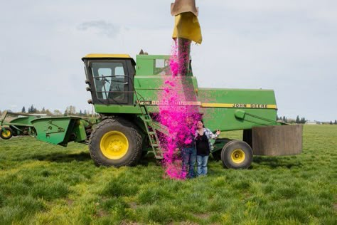 John Deere Combine Farm Gender Reveal Farming Gender Reveal Ideas, Farm Gender Reveal, Best Baby Announcement Ideas, Country Gender Reveal, Baby Announcement Ideas, John Deere Combine, Gender Reveal Unique, Fun Baby Announcement, Gender Reveal Themes