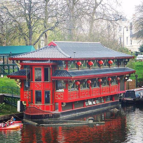 Tiny Houseboat, House Types, Regents Canal, House Boats, London Dreams, Period Pieces, Walks In London, Regents Park, London Zoo